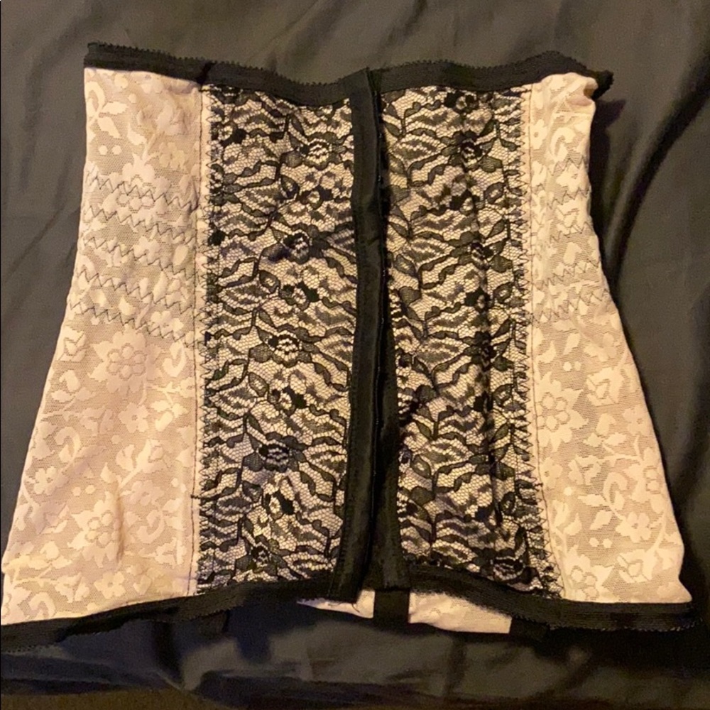 Corset